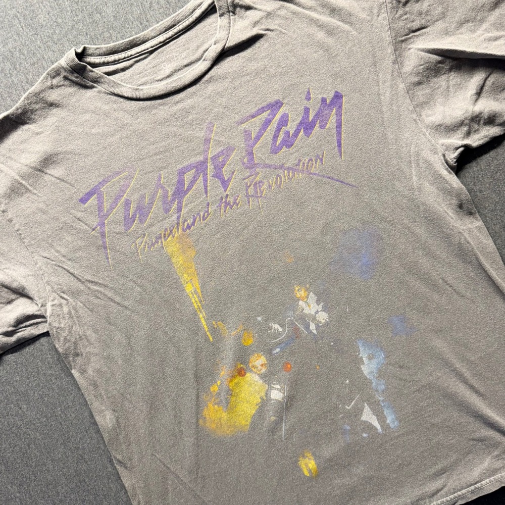 Prince Purple Rain Graphic T-Shirt Gray Short Sleeve Crewneck M/L